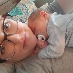 Meet your Posher, Olivia